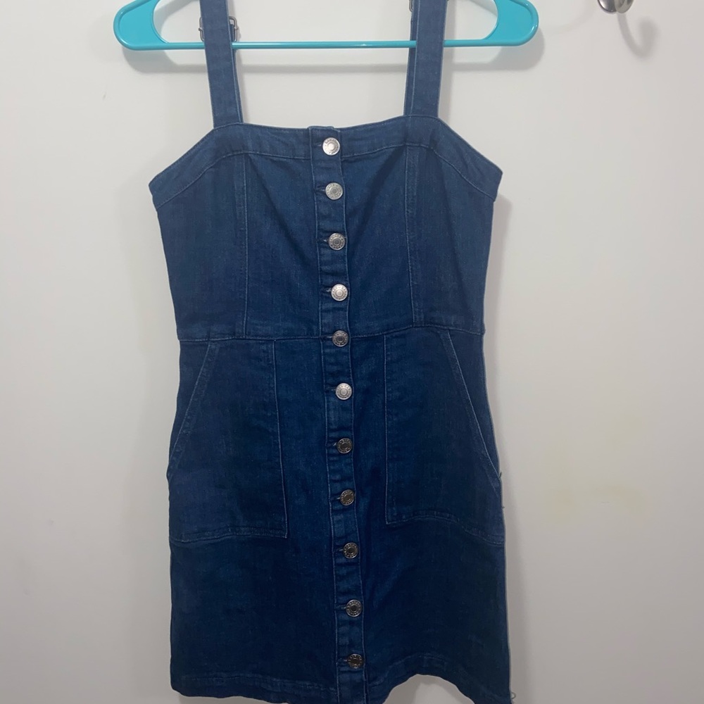 Size XS Jean Dress from Garage. Wore twice.